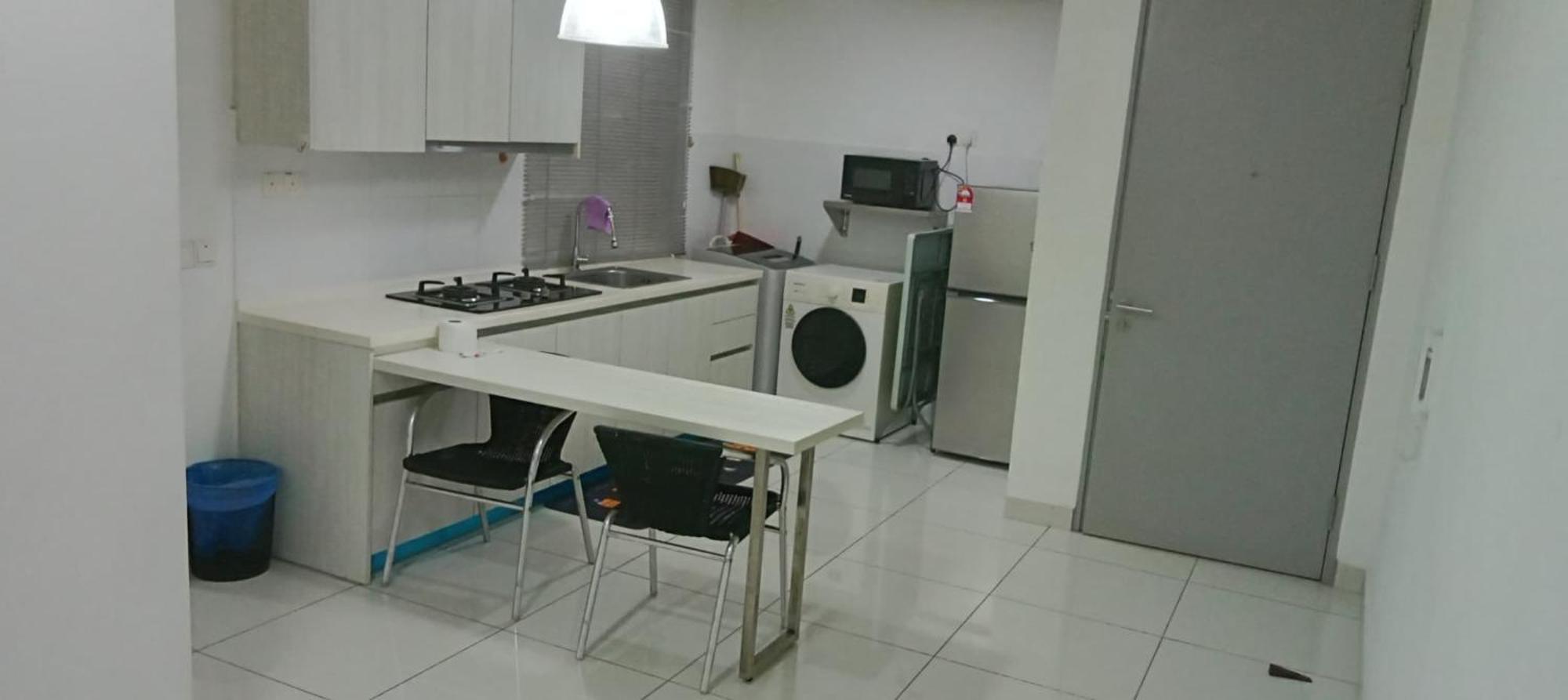 1 Tebrau Residences By Yml Apartemen