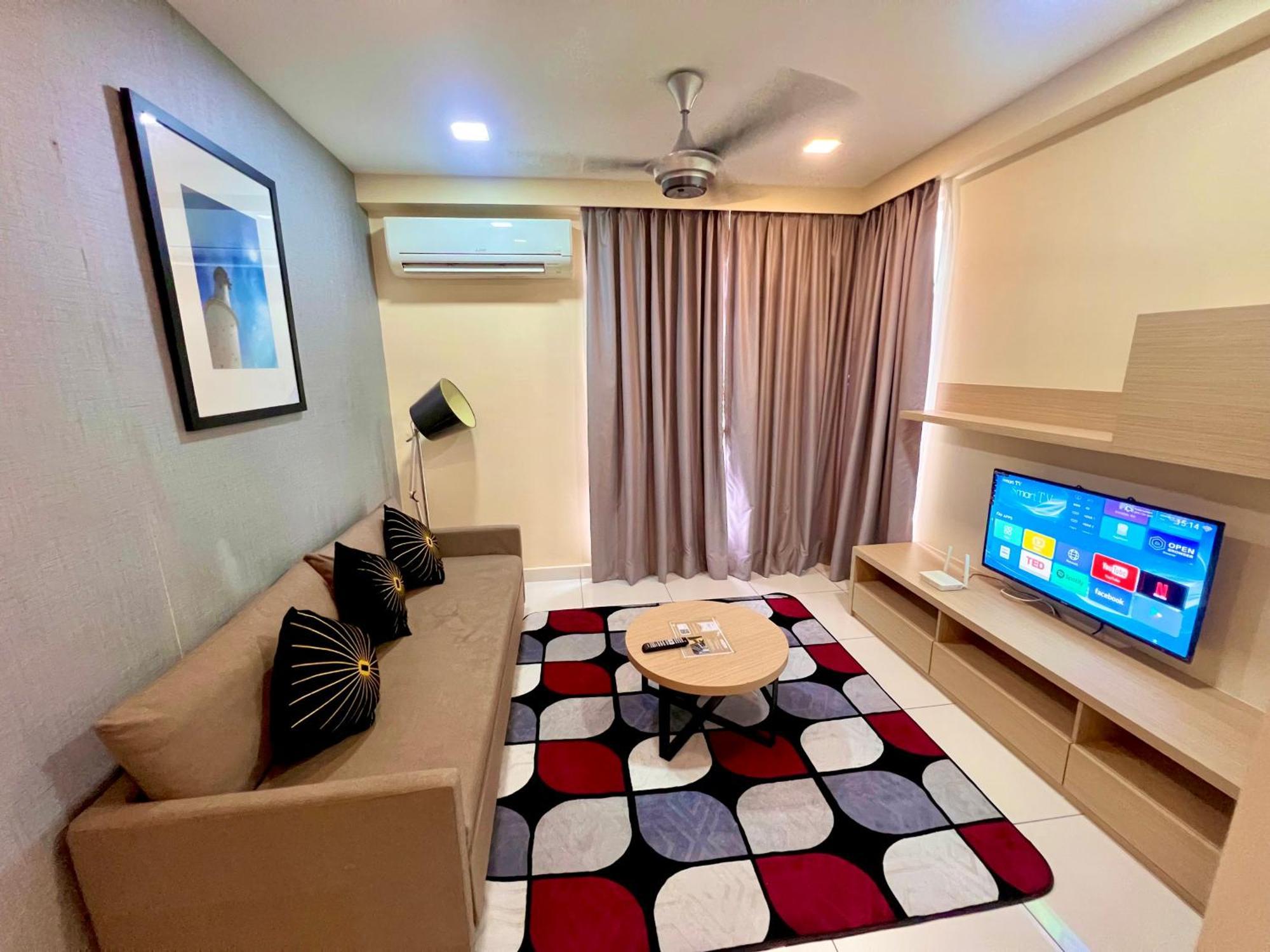 1 Tebrau Residences By Yml Apartemen